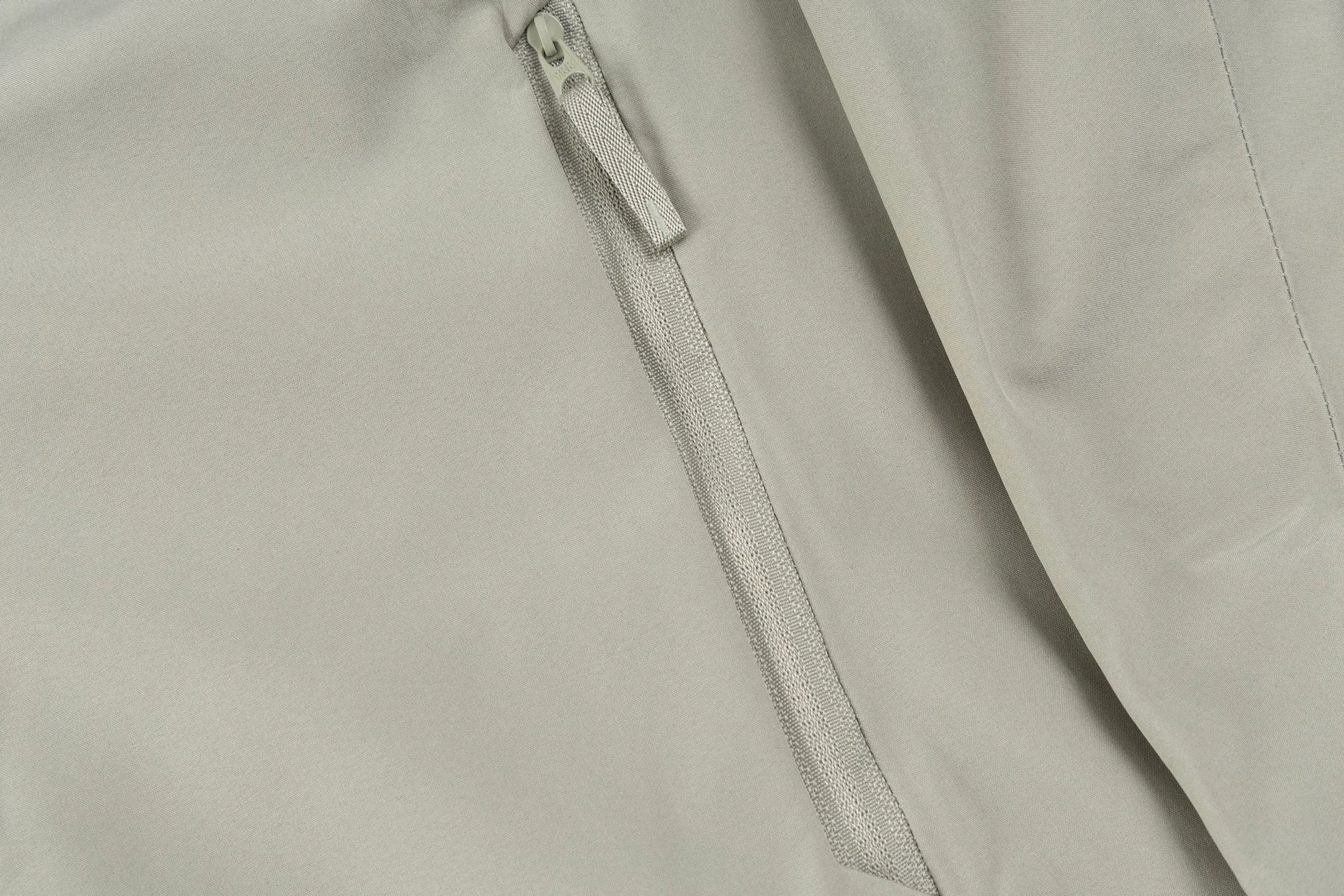 ARCTERYX GAMMA MX 100％ Series（essentials） gamma mx :Fortius 2.0 :85% ，15% :94% ，6% Gamma ，MX ， ， ， Gamma MX Top Seller， ， Series， ， ; Gamma MX ， ， ， ， ; ，New Arrival ， ， DWR ， ， ，Breathable Wind Stopper ， ， Series